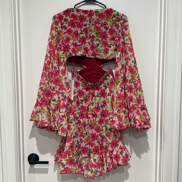 Mac Duggal #9158 Plunging V-Neck Cutout Floral Mini Dress - Size 2 - Picture 4 of 5